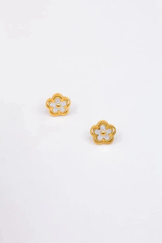 Boucles d’oreilles modernes et raffinées